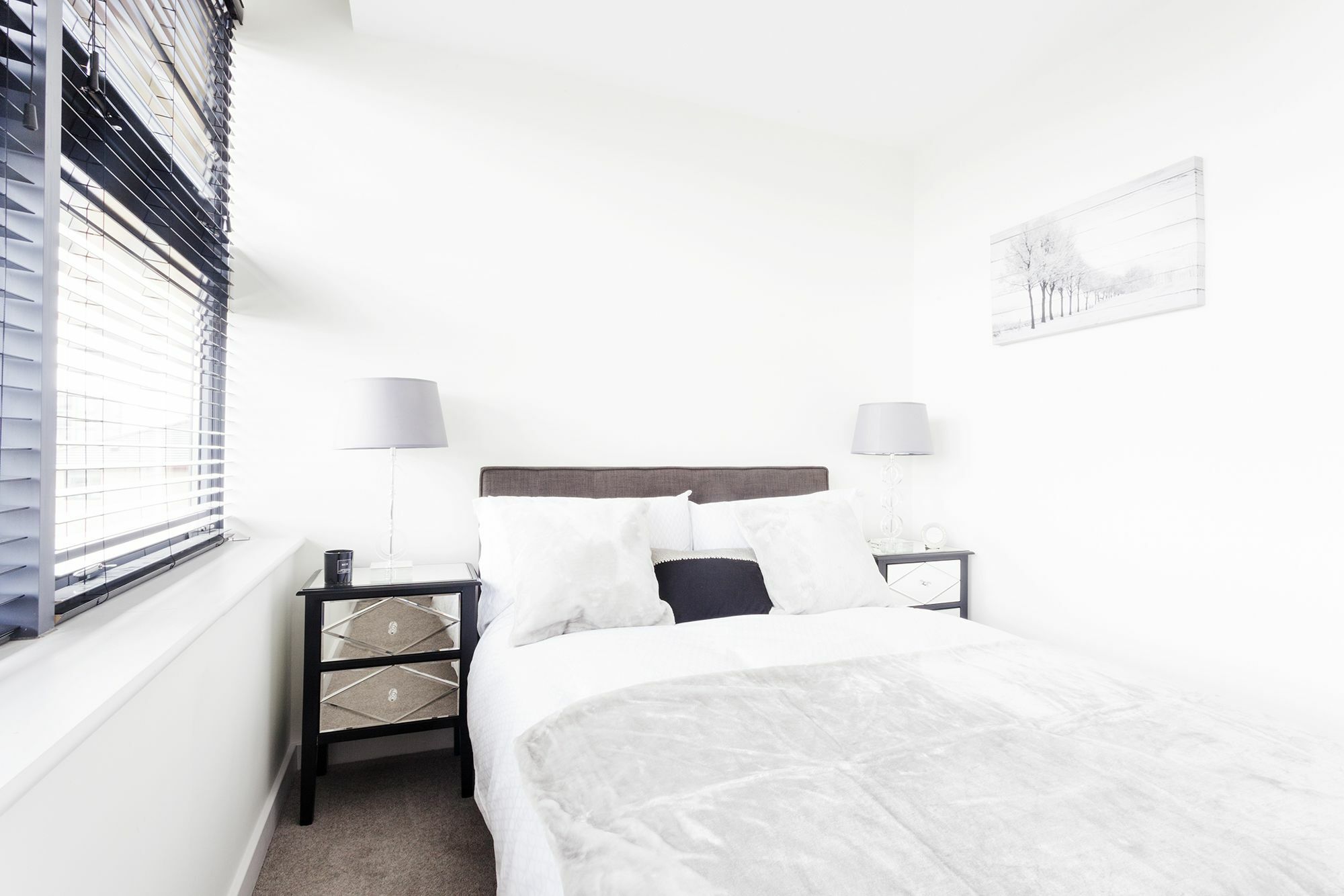 City Stay Apartments - Centro Милтон-Кейнс Экстерьер фото